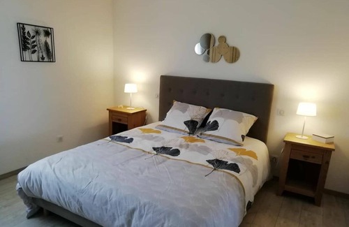 Hergugney Cottage | Gite Hergugney, 2 bedrooms, 4 persons