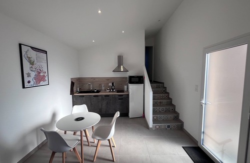 Chanos-Curson Apartment | Gîte in the heart of the vineyards