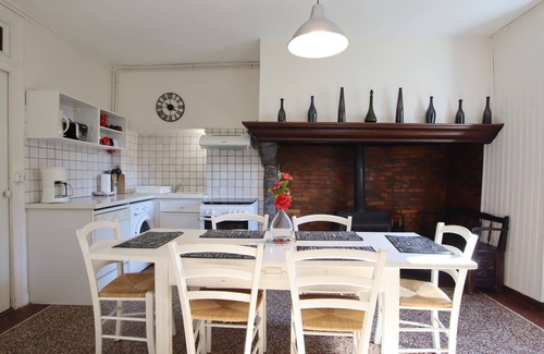 Asasp-Arros House | Gîte l'Abérou - At the Foot of the Mountains
