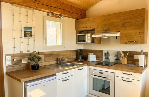 Castelnou House | Gite L'auxineill 2/3 Personnes