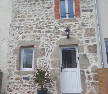 Champs House | Gite L'hirondelle en Auvergne