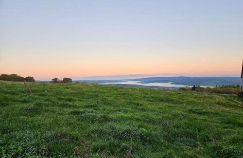 Champs House | Gite L'hirondelle en Auvergne