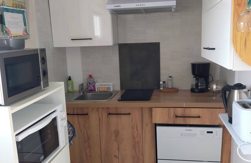 Armillac Condo | Gite La Tuilerie country accommodation