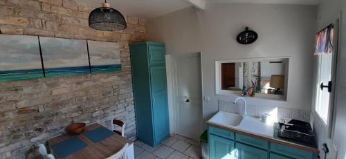 Accolay House | Gite le mûrier blanc