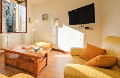 Salignac-Eyvignes House | Gite le pressoir