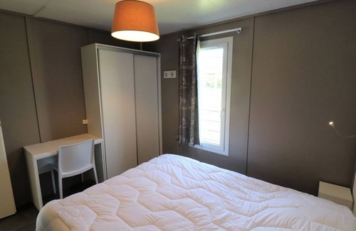 Le Rouget-Pers Cottage | Gite Le Rouget-Pers, 2 bedrooms, 4 persons