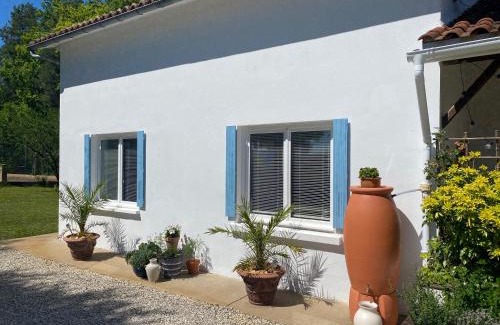 Edon House | Gite Les Justices