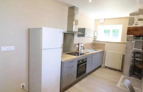 Leucamp Cottage | Gite Leucamp, 3 bedrooms, 6 persons