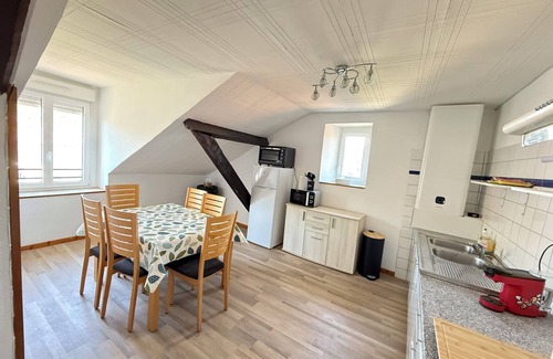 Vic-sur-Seille Apartment | Gîte located in the heart of Vic sur Seille