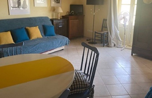 Bessas Other | GITE LUCIE SLEEPS 4/6 WITH TERRACE
