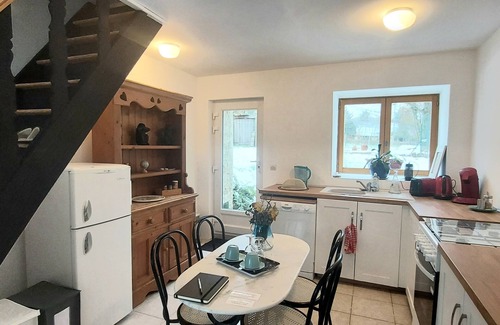 Montbray Cottage | Gîte Naturaly Calm, in the heart of nature