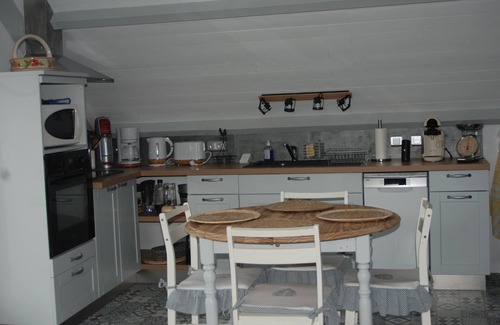 Saint-Andre-sur-Cailly Cottage | Gîte on a private equestrian estate in the countryside