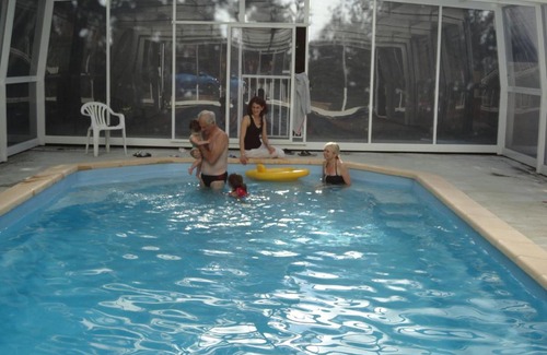 Castillonnes House | Gite piscine au sel