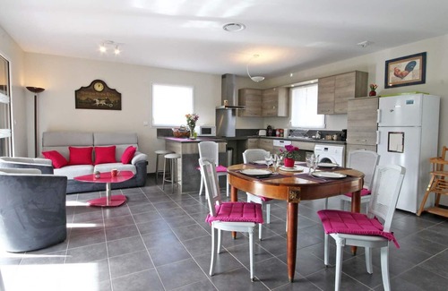 Saint-Martin-d'Ecublei Cottage | Gite Saint-Martin-d'Écublei, 3 bedrooms, 6 persons