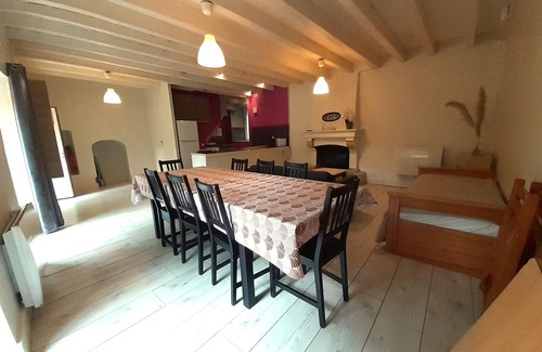 Getigne Cottage | Gîte "Tiretaine" with garden by the river, near Clisson