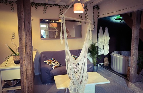 Essey House | Gite with jacuzzi for good times