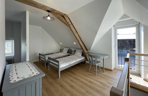 Ygrande Cottage | Gite Ygrande, 2 bedrooms, 4 persons