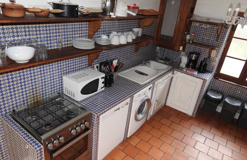 Saint-Eloy-les-Tuileries House | Gitedubourghaut *