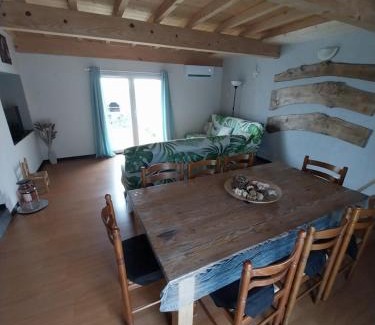 Beauteville House | Gites Les Granges De Flolie