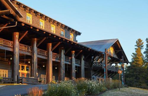East Glacier Park Village Cabin | Glacier Park Lodge