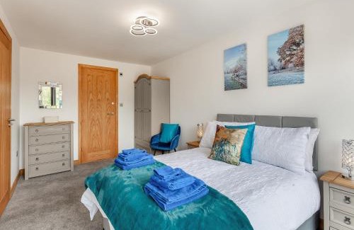 Dunmow House | Gladwyns Farm Lodge