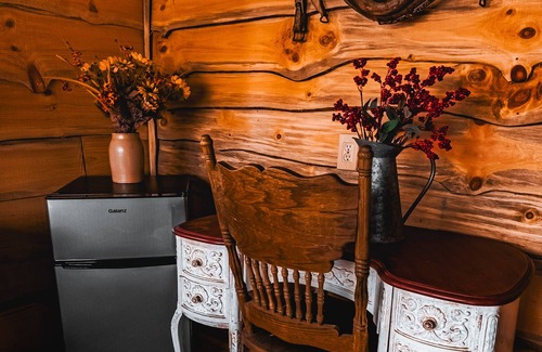 Lynx Cabin | Glamping Cabin | Huge Window | Over a Creek