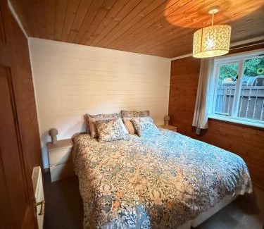 Llandrindod Wells Apartment | Glamping Life Retreat