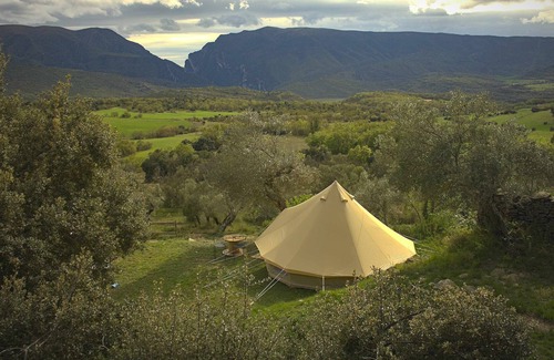 Tremp RV Rental | Glamping tent in nature, Congost de Montrebei