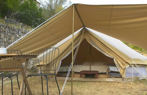 Tremp RV Rental | Glamping tent in nature, Congost de Montrebei