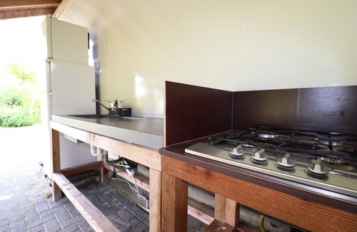 Twijzel House | Glamping Tent in Twijzel near Nature