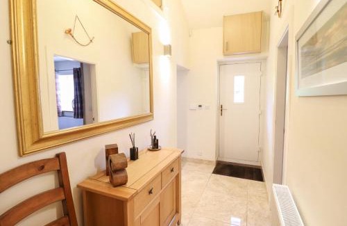 Y Felinheli House | Glan Y Mor Lodge