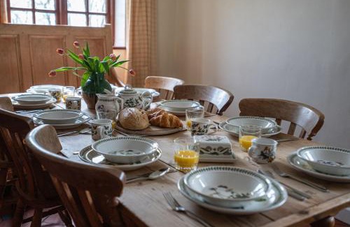 Rhyd-y-clafdy House | Glasfryn Fawr