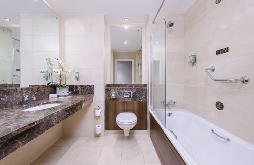 Tallaght Hotel | Glashaus Hotel