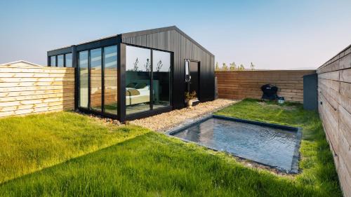 Reykholt House | Glass roof lodge with private hot tub