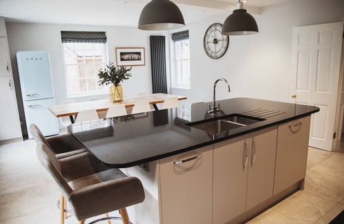 Barford St Martin House | Glebe House - a beautiful country home