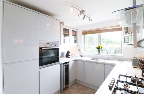Freathy Cottage | GLENAVON, pet friendly, luxury holiday cottage in Whitsand Bay