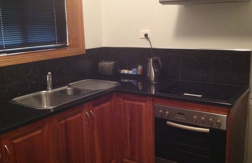 Waverley Apartment | Glenayr Traminer Apartment