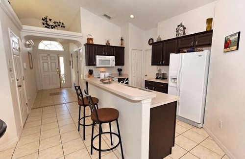 Four Corners Villa | Glenbrook Retreat-Come in as Guests and Leave as Friends