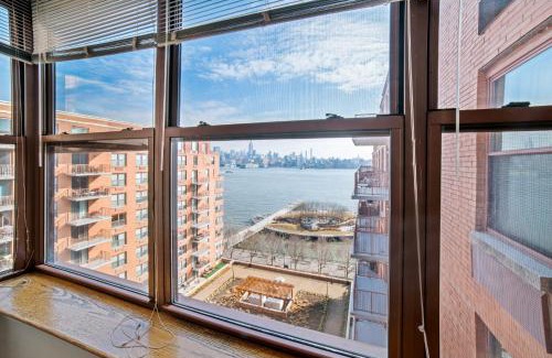 Hoboken Apartment | Global Luxury Suites at Hoboken Waterfront