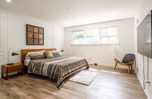 Mineola House | GLOBALSTAY. Gorgeous 4BR House in Mississauga. Swimming Pool