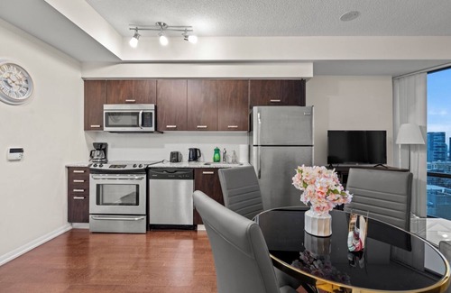 Bay Cloverhill Condo | GLOBALSTAY Magnificent 1 Bedroom High Floor View