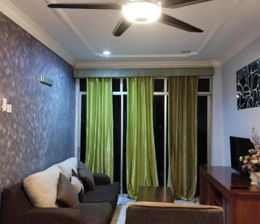 Taman Tanjung Apartment | Glory beach resort private apartment