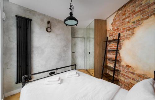 Goclaw Apartment | Gocław Industrial Apartment