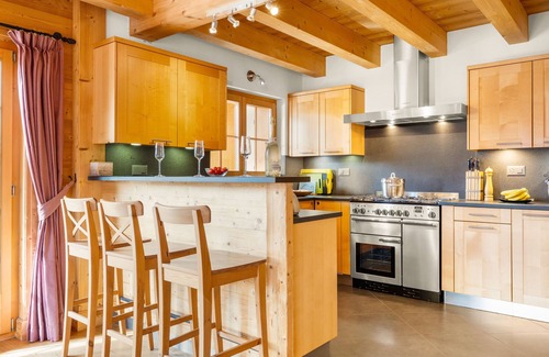 Val d'Illiez House | Godfrey by Interhome