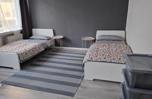 Sued Apartment | Goldberg Apartments