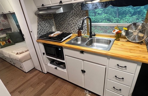 Union Pier Bed & Breakfast | Goldberry Woods
