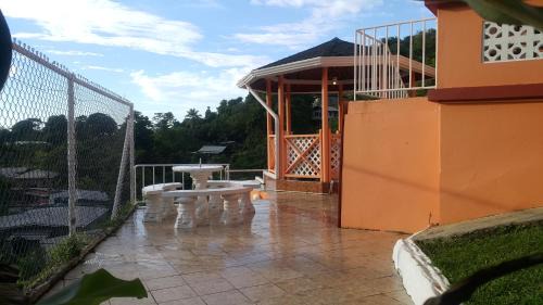 Castara Villa | Golden Apple Cottage