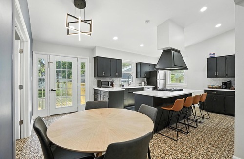 Valparaiso House | Golden Dunes Stay Valpo | 5 BR, 3 King Beds | Game Area + Fire Pit + Deck Lounge