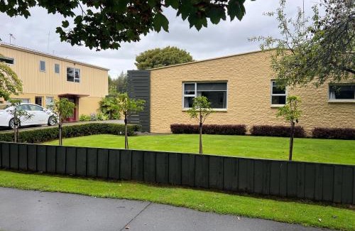 Invercargill Apartment | Golden Leaf Apartments