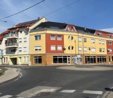 Nagykanizsa Apartment | Golden on the 3rd floor